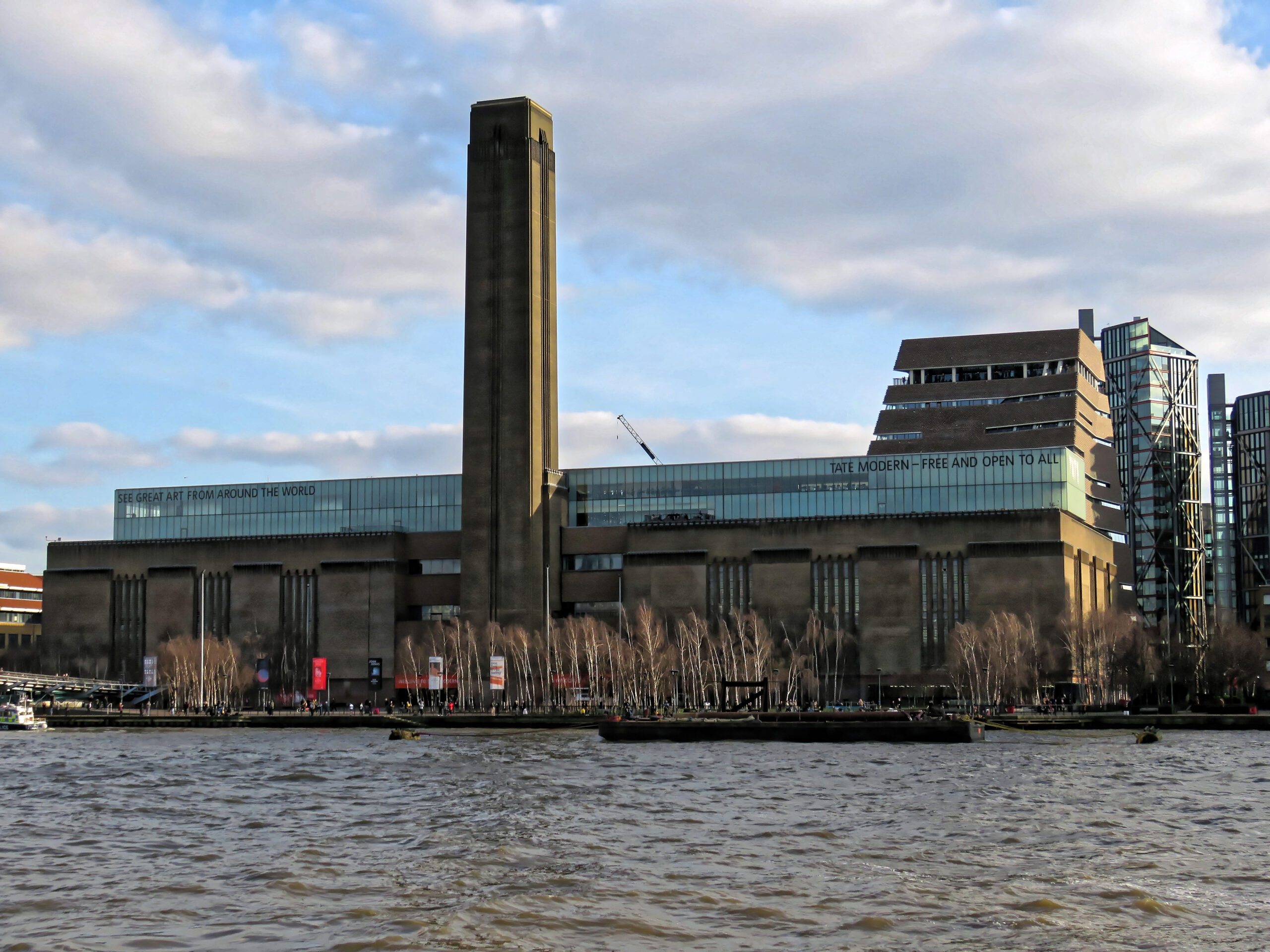 The Wonders of the Tate Modern Museum: The Art That Took Over London!
