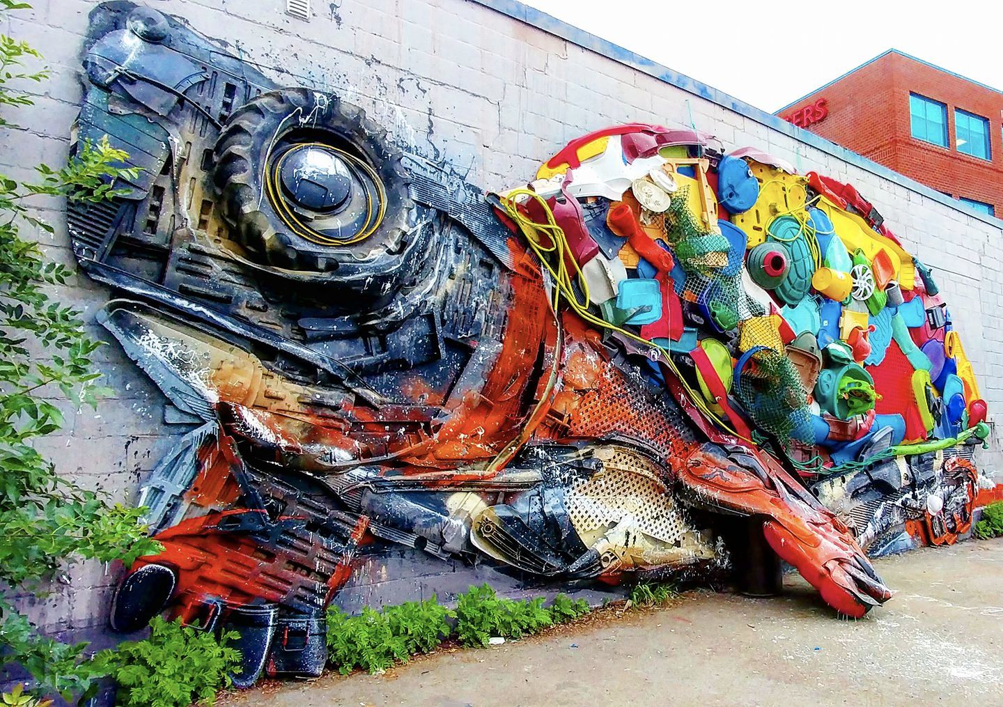 Beautiful Art Sculptures Made From Waste Materials: Best Top 10 Ideas